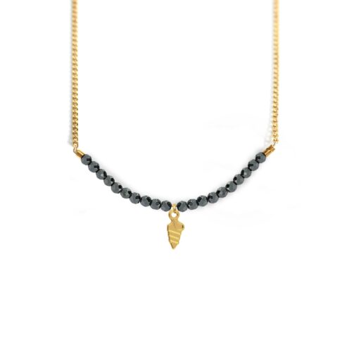 Collier nassarius et ligne de pierres fines coloris hiver