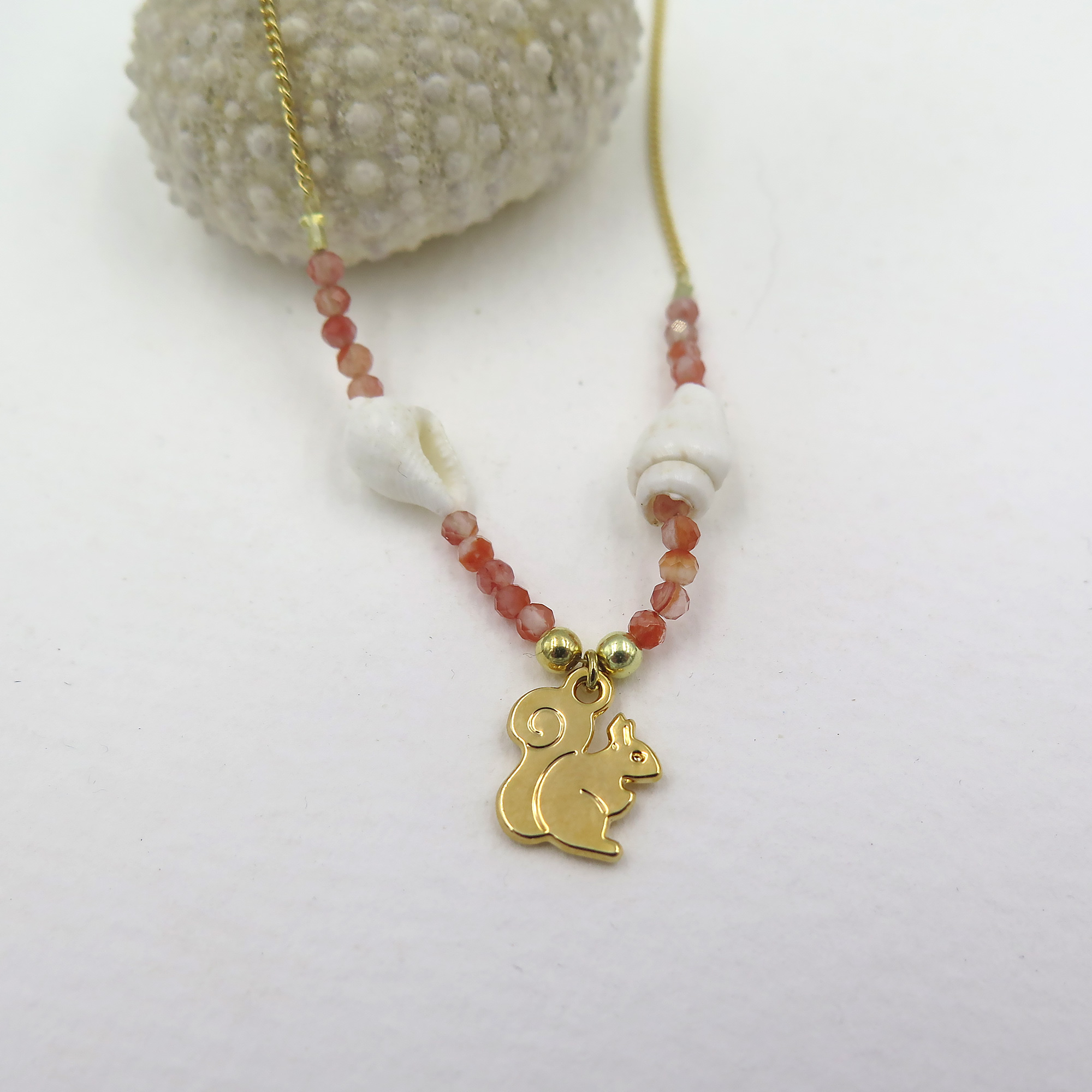 LesNaturalistes_aPersonnaliser_P02_collier_ligne_pierres_fines_ROS