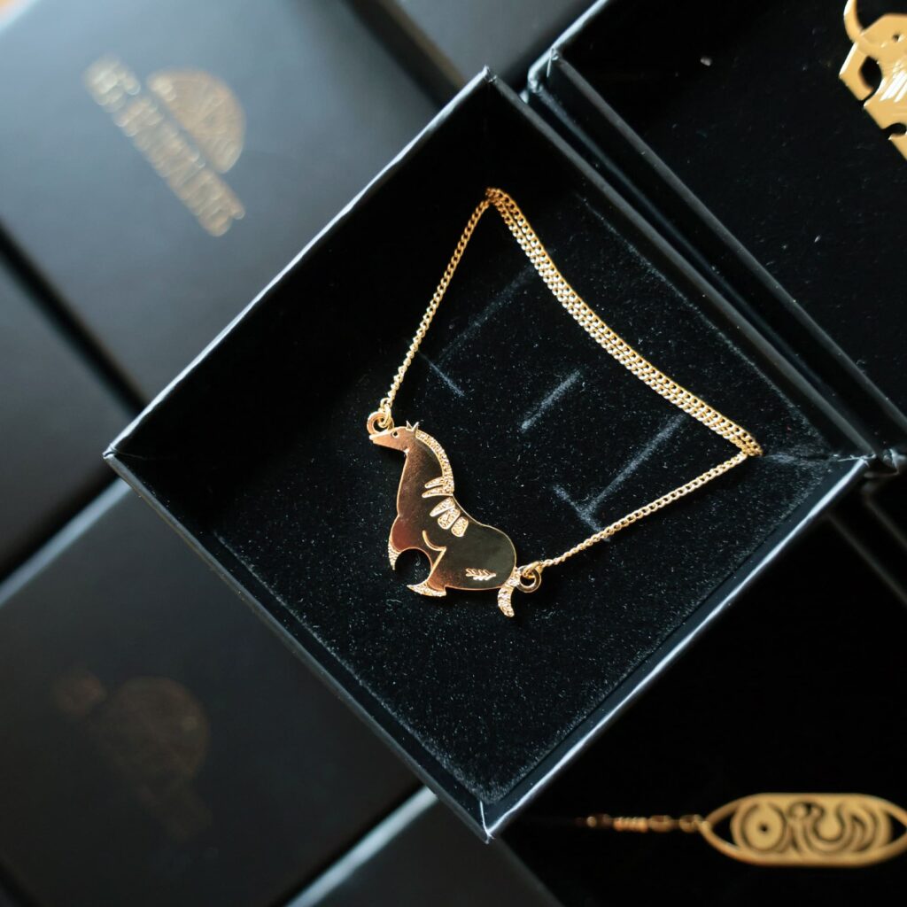 LesNaturalistes_03_Cheval_Contexte01_2000x2000