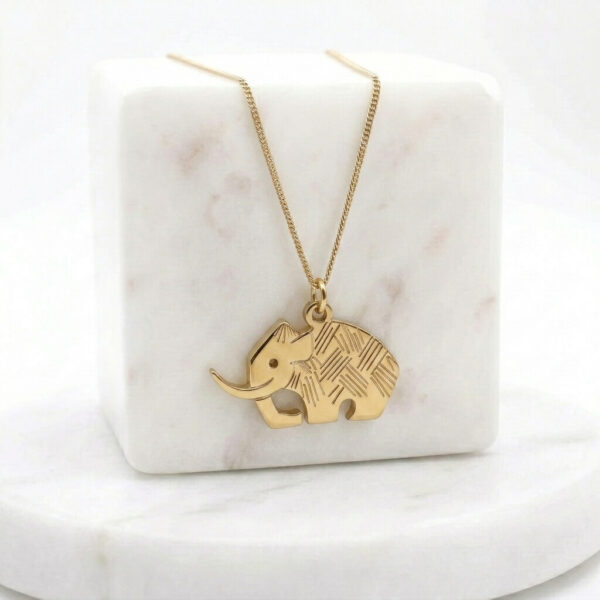 collier-mammouth-prehistoire-laiton-dore-les-naturalistes-fb01