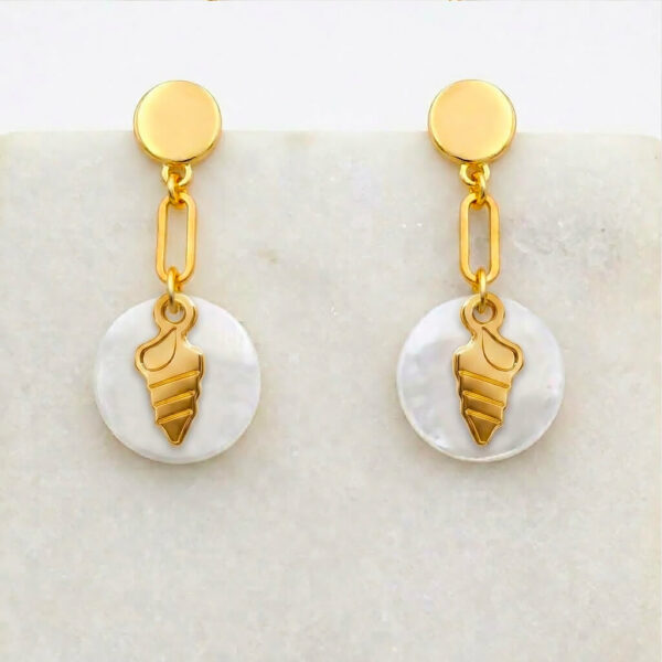 Boucles d'oreilles nacres et nassarius